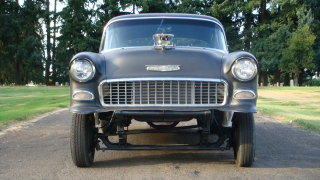 Illustration for article titled 1955 Chevrolet Bel Air is one awesome gasser